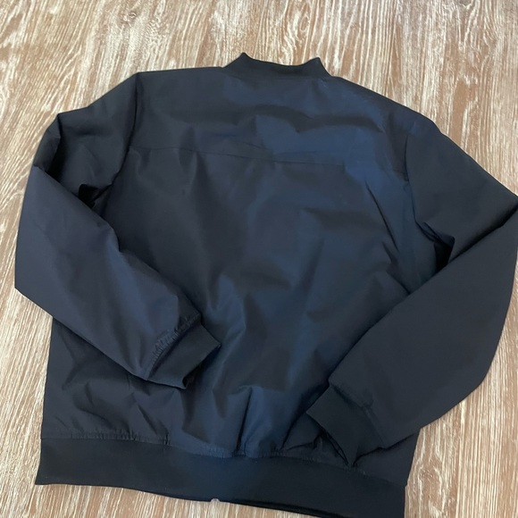 Jacket - Picture 4 of 4